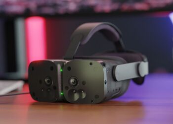 Somnium Starts US Shipping for VR1 PC Headset, Plans Price Increase