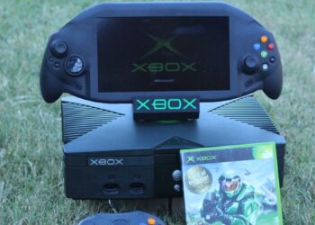 Xbox Gaming Handheld Debuts with Original Console Motherboard, Featuring 9-inch 480p Screen, Wi-Fi 6, and 100W USB-C Fast Charging