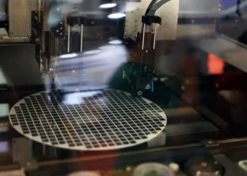 China’s SiCarrier Stuns Chip Industry with Comprehensive Equipment Reveal at SEMICON 2025, Challenging ASML’s Market Leadership
