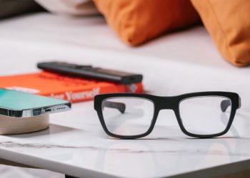 Google Plans Acquisition of Eye-Tracking Startup to Enhance Android XR Hardware Development