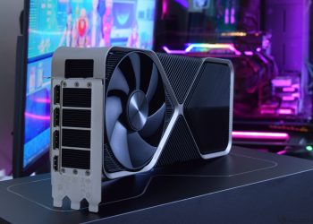NVIDIA Game Ready Driver 572.XX Allegedly Causing Major Issues for RTX 40 Series Users: Crashes, Black Screens, and More!