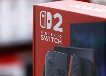 Mig Flash V2 Demonstrated on Nintendo Switch 2 — Potential to Enable Switch 1 Games on New Console